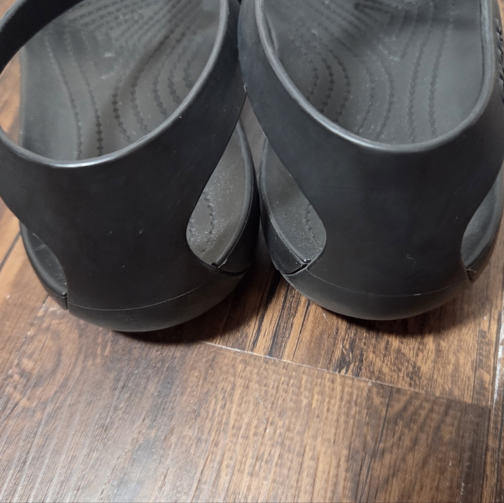 CROCS Women's Black Sandals - Picture 3 of 4